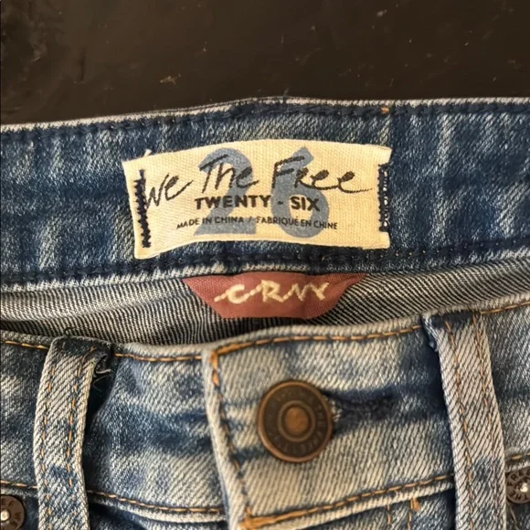 Free People curvy jeans size 26. - Picture 3 of 5